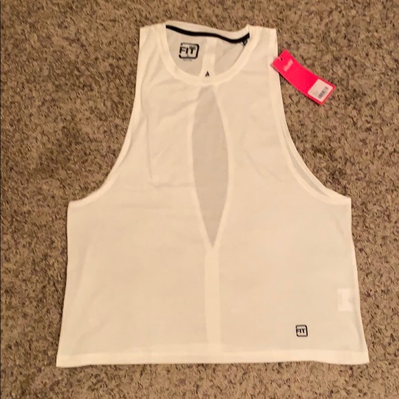 Ideal Fit Muscle Tank - Picture 3 of 5